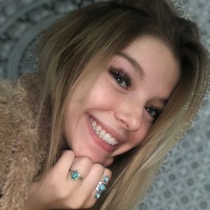 Meet your Posher, Baylee